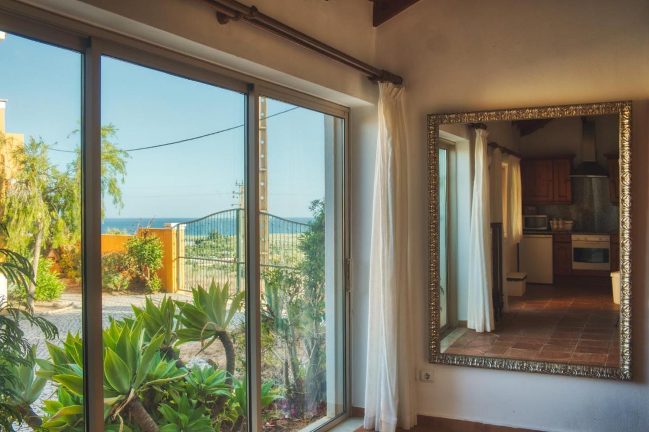 לאגוּ‏ש Moonshine Guest House With Private Studios And Private Cottage מראה חיצוני תמונה