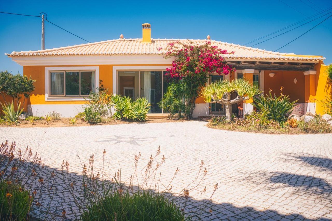 לאגוּ‏ש Moonshine Guest House With Private Studios And Private Cottage מראה חיצוני תמונה